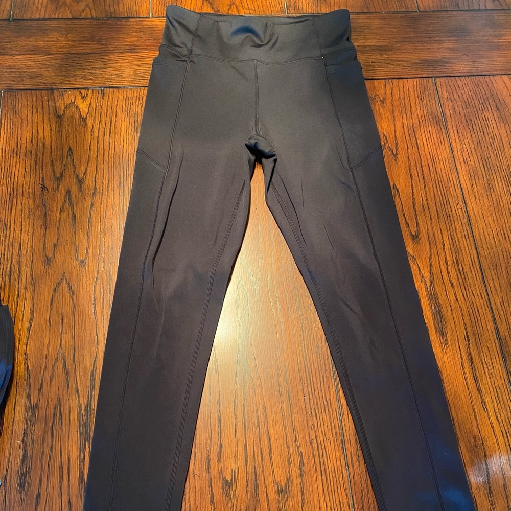 Gap, black leggings with pockets